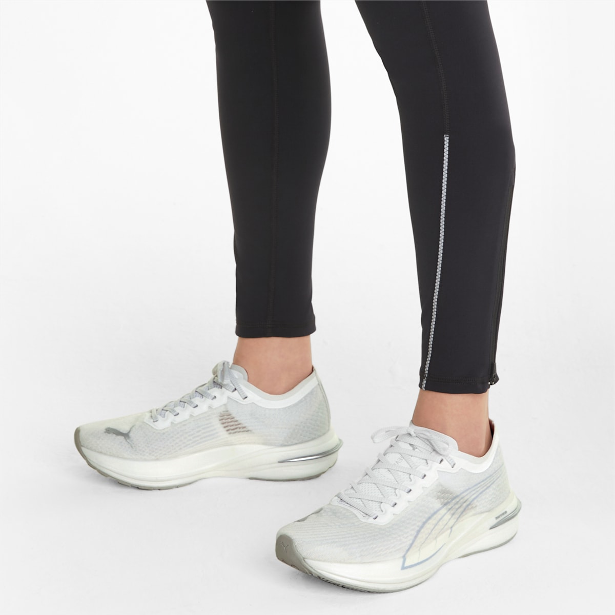 Bezecke Topanky Puma Deviate NITRO COOLadapt Damske Biele/Siva Nachový | SK082793