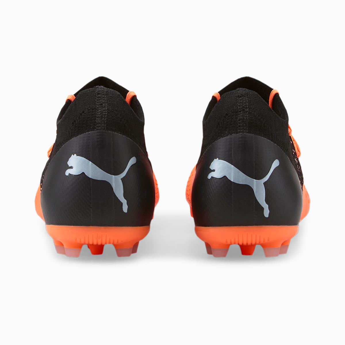 Kopačky Puma FUTURE 3.3 MG Panske Strieborne/Čierne | SK961385