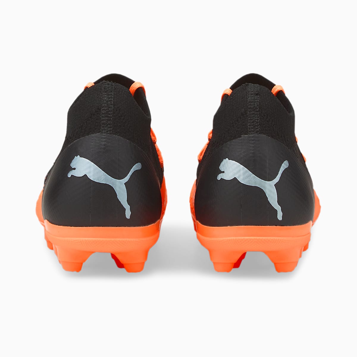 Kopačky Puma FUTURE Z 3.3 FG/AG JR Dievcenske Strieborne/Čierne | SK384291