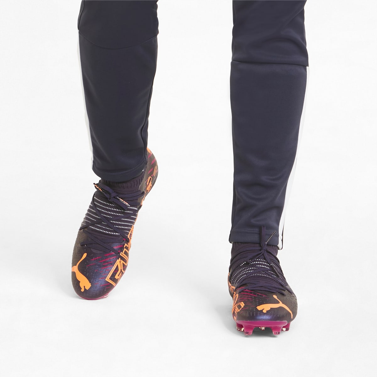 Kopačky Puma Future Z 1.2 FG/AG Panske Fuchsie | SK716942