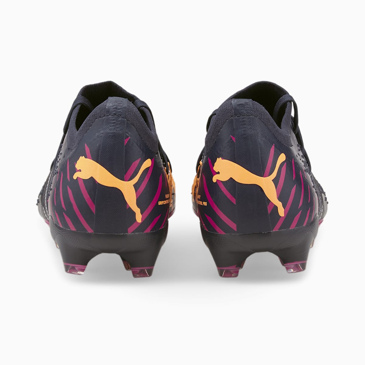 Kopačky Puma Future Z 2.2 FG/AG Panske Fuchsie | SK973648