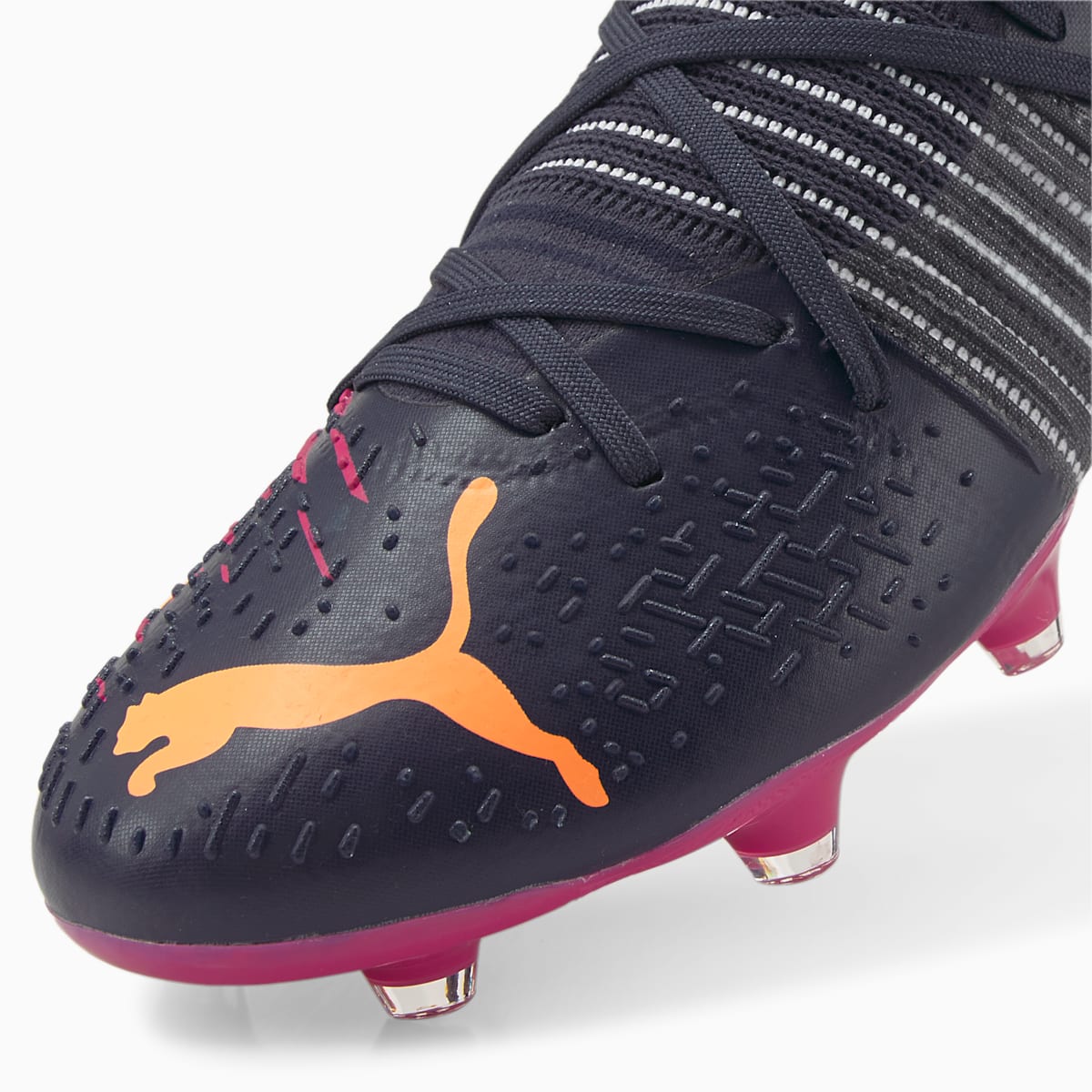 Kopačky Puma Future Z 2.2 FG/AG Panske Fuchsie | SK973648