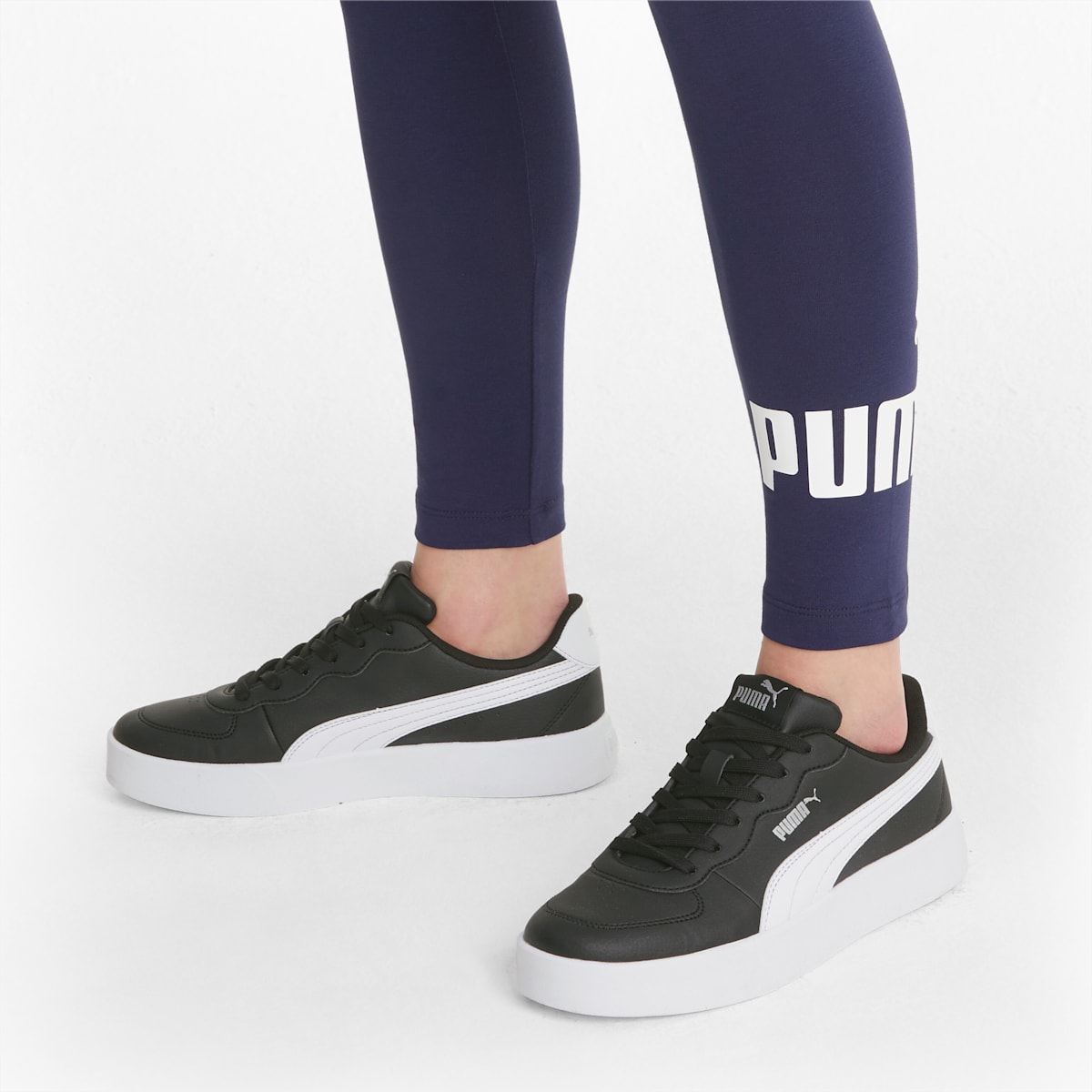 Tenisky Puma Skye Clean Damske Čierne/Biele/Strieborne | SK562038